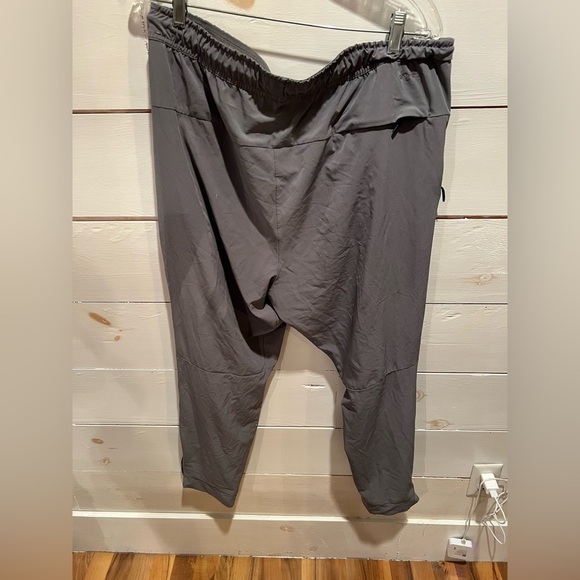 Women’s Nike Dri Fit XL jogger style loose pants, gray, GUC, zippers, casual - Picture 2 of 13